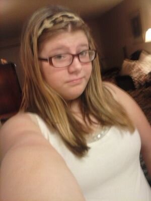 i like fir
bvb
botdf
aa
ss
mam
bmth
and my idle is ronnie radke