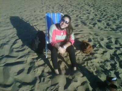 LourLed's profile picture. 