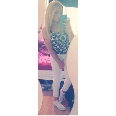 Insta&Snapchat~Itsbethparker