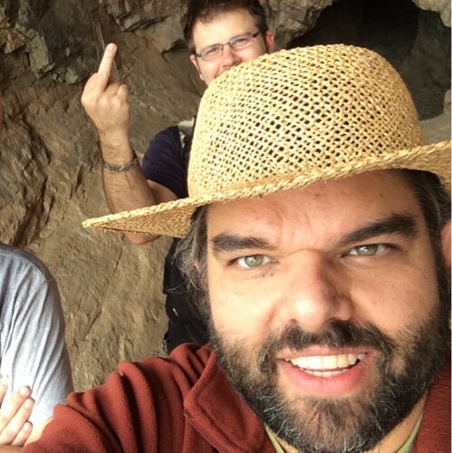 simonsaraga's profile picture. 