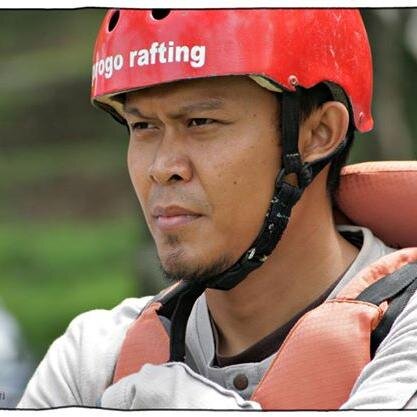 dawnfireman's profile picture. pensiunan spiderman..gondal-gandul cengengesan..