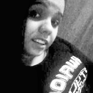 Atriz de teatro , ask :buuhbeelly Facebook , não utilizo HAHA'
instagram : bernardesisabelly ;33