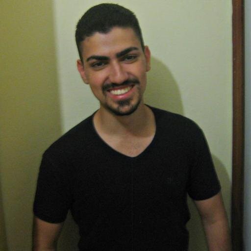 'Não importa o que você faz ou deixa de fazer , sempre vai ter alguém pra te criticar independentemente o que você faça.''