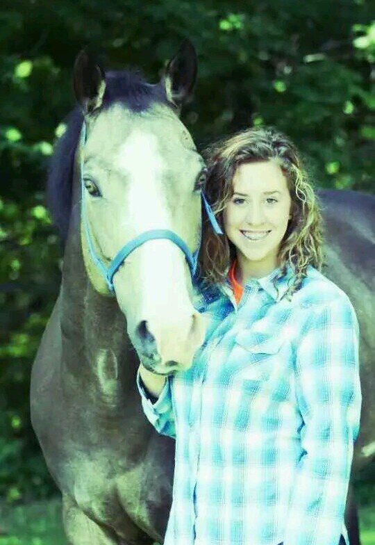 tayrenee98's profile picture. 