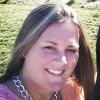 Alyson Stiles (@alybob_sqrpants) Twitter profile photo