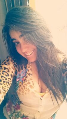A felicidade depende de nós mesmos, por isso viva, sorria, ame e aproveite cada minuto!