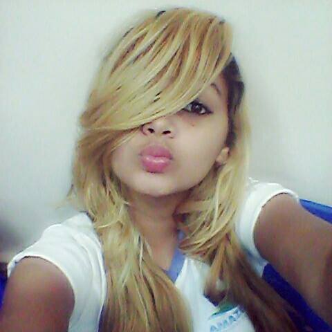 Amo dormi , comer , amo paniconaband aaaaah eu amo ser feliz