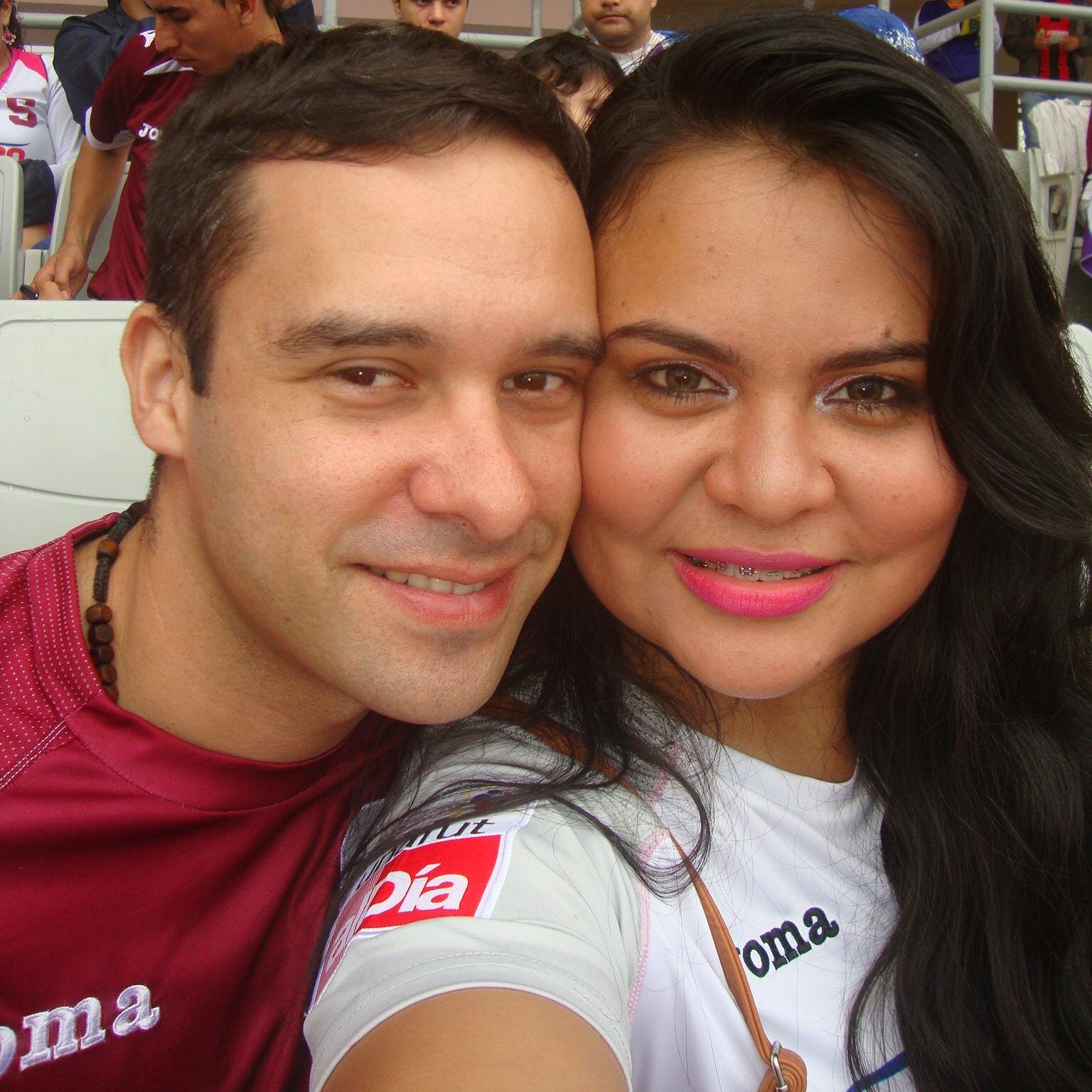 BaltoPreppy's profile picture. MSc: Baltodano, Amante del YOGA y la Diseño, Protectora de animales, amo hacer reir a los demás, amo lo que hago, AMO VIVIR y Soy Super Feliz!