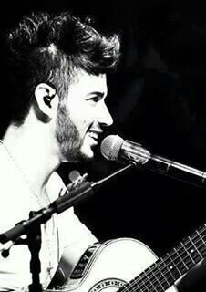 Melhor De mim eu dou a Ti @Gusttavo_Lima Sigo todos FCs  Instagram : @Meudengogl Fc criado em : 13.07.2014