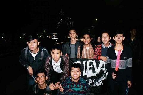 dimwow's profile picture. Moslem. Telkom Creative Industries School'15