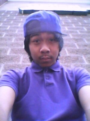 Justin 16 junior at warren township high school, video gamer, basketball/volleyball player, and i'm Cambodian.