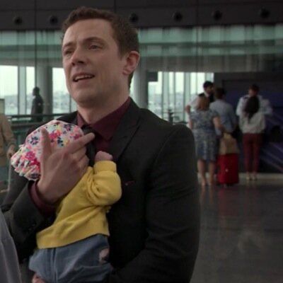 Working as a nurse at Holby City Hospital. Loving father to Emma Naylor. || RP ||