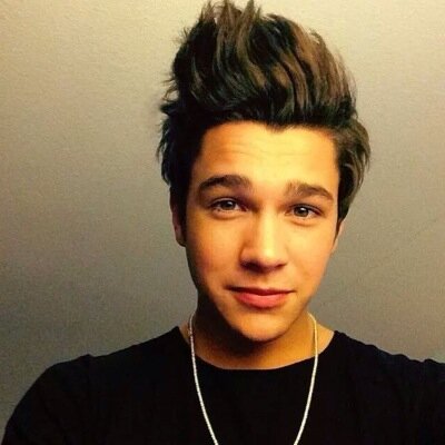 @AustinMahone FOLLOWED 3/2/13 @ 3:18a.m. Aunt Lisa and Grandad follow❤CODY FOLLOWED 4/23/13❤❤❤