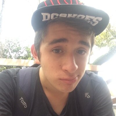 EdwinAlberto96's profile picture. Las cosas grandes no nos hacen grandes, son las cosas pequeñas las cuales valoramos como si lo fueran