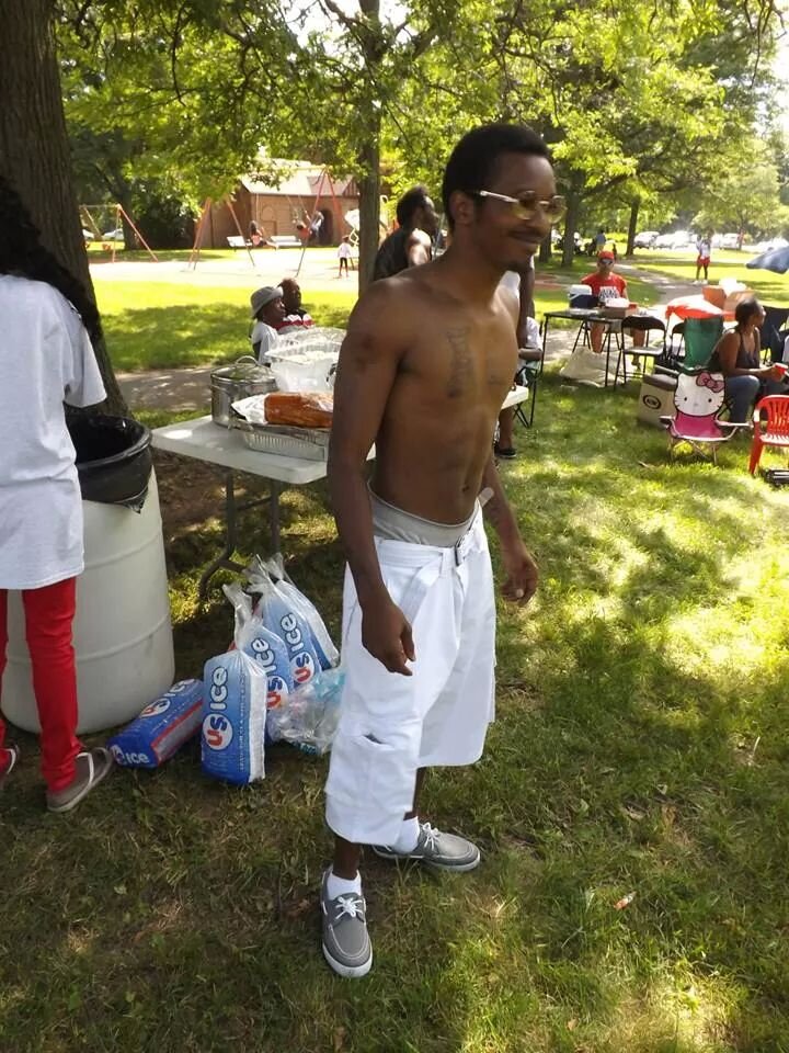#TEAMUS #HNO466 #RESTNPARDISEALLMYBROZ #7MILE