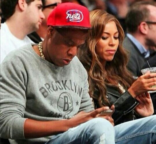 Bringing you the latest texts to and from celebrities. *Parody*