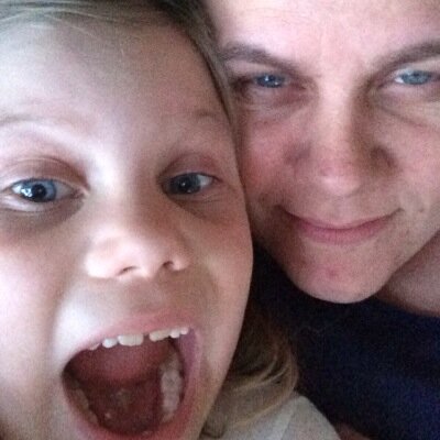 Lärare i svenska och engelska. Förstelärare med inriktning mot språkutvecklande arbetssätt.