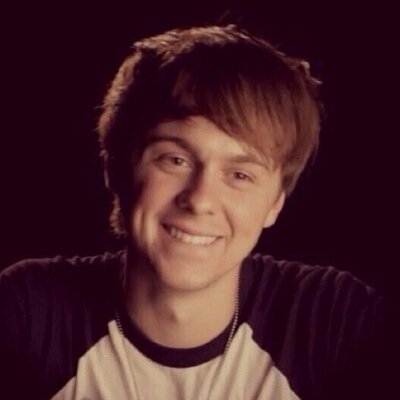 Get it right... Get it tight. {RP/Taken} It would be a privilege to have my heart broke by you Rydel Mary. @ltsRydelLynch