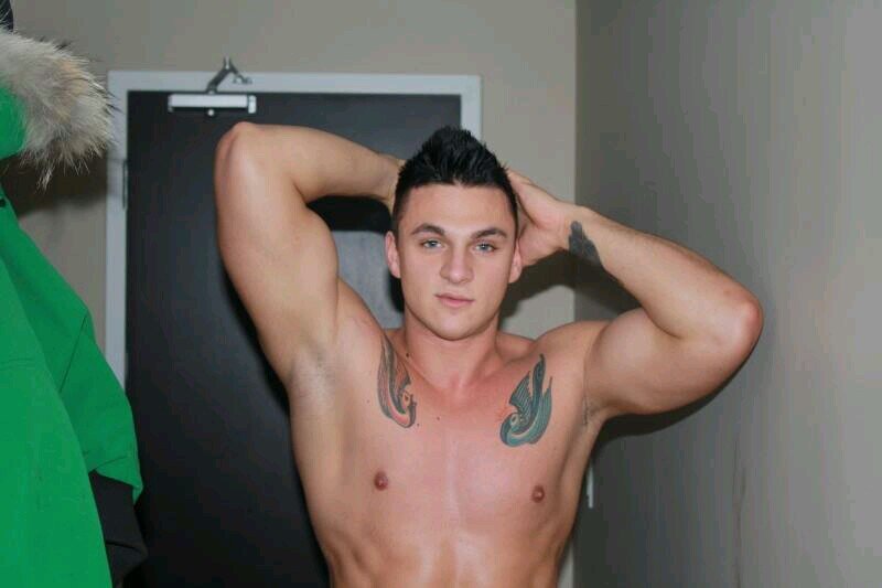 playboy696jhb's profile picture. looking for ladys to have fun .