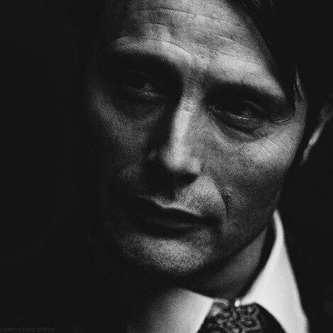 ivanovameda's profile picture. Я не люблю, когда ко мне прикасаются просто так. Или между нами что-то есть, или вы кот, или не трогайте меня, пожалуйста.