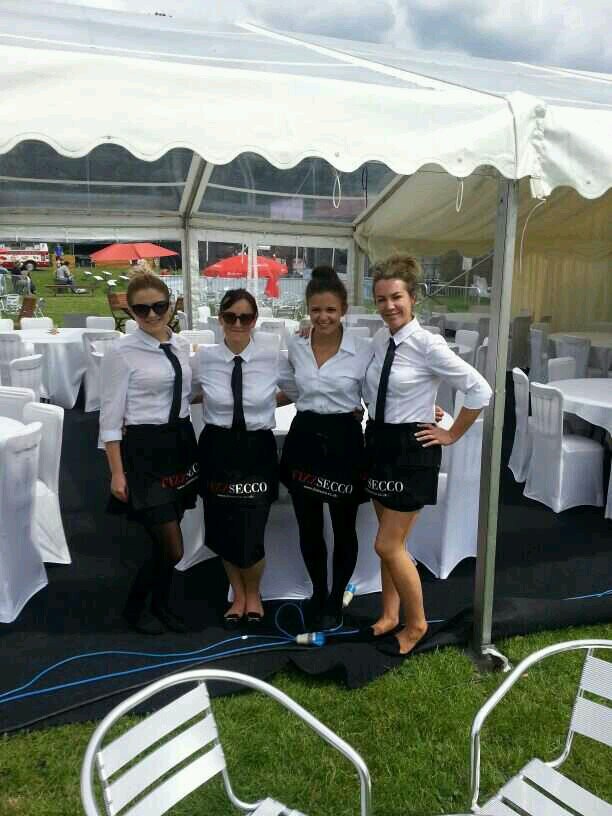 leTourFizz's profile picture. Prosecco & Pimms on draught, Rekordalig on draught, Champagne on Ice. The first choice for all your  chic bar requirements