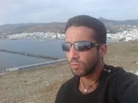 louvaris39's profile picture. 