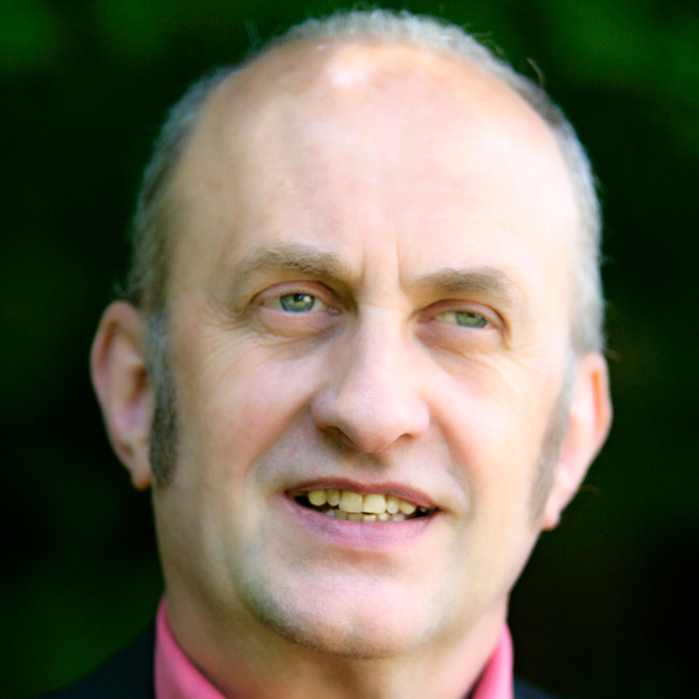 Runs WHE-UK, an ethical change management consultancy and writer. OUT NOW is my new book ‘Headlines,Headaches & the Human Condition’. http://t.co/Y3XXHA2Lwt