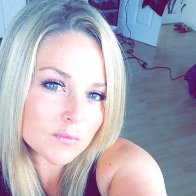 #singer, #DJ  #kidspartieservices / #song writer, #event planner, #radiopresenter #forextrader  :) https://t.co/yTZphSw12Q