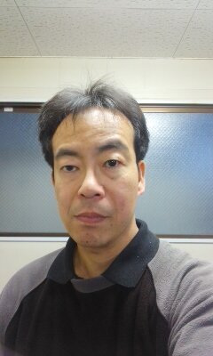 高木孝夫
昭和41年6月12日生
双子座
血液型Ｏ型
出身地 京都市
趣味はゴルフ