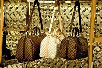 Louis Vuitton neverfull bags, only for $216.