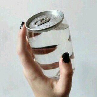 looodi199's profile picture. ‏هناگ اشخاص يراقبون من يحبون بصمت رسائلهم ، صورهم ، تحديثاتهم ، حالاتهم فھنيا لمن لديه شخص يراقبه ♡