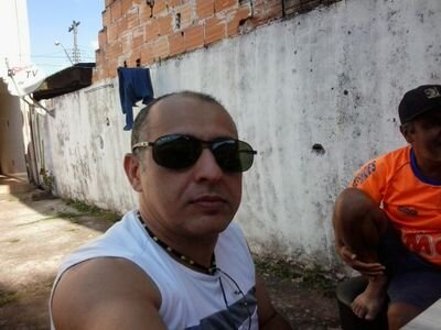 ola pessaol gostaria que vocês me seguissem no Twitter.