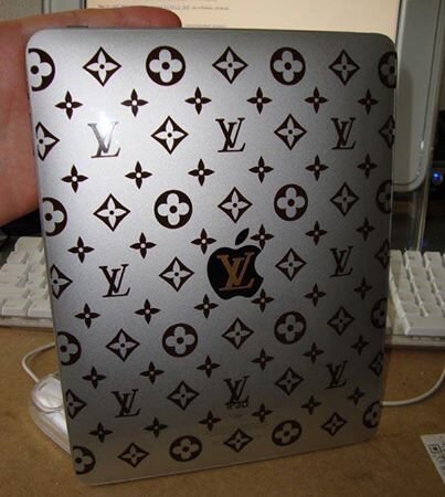 Louis Vuitton speedy bags, only for $216.every lady deserve such a bag.