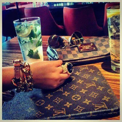 razumygitiq's profile picture. 