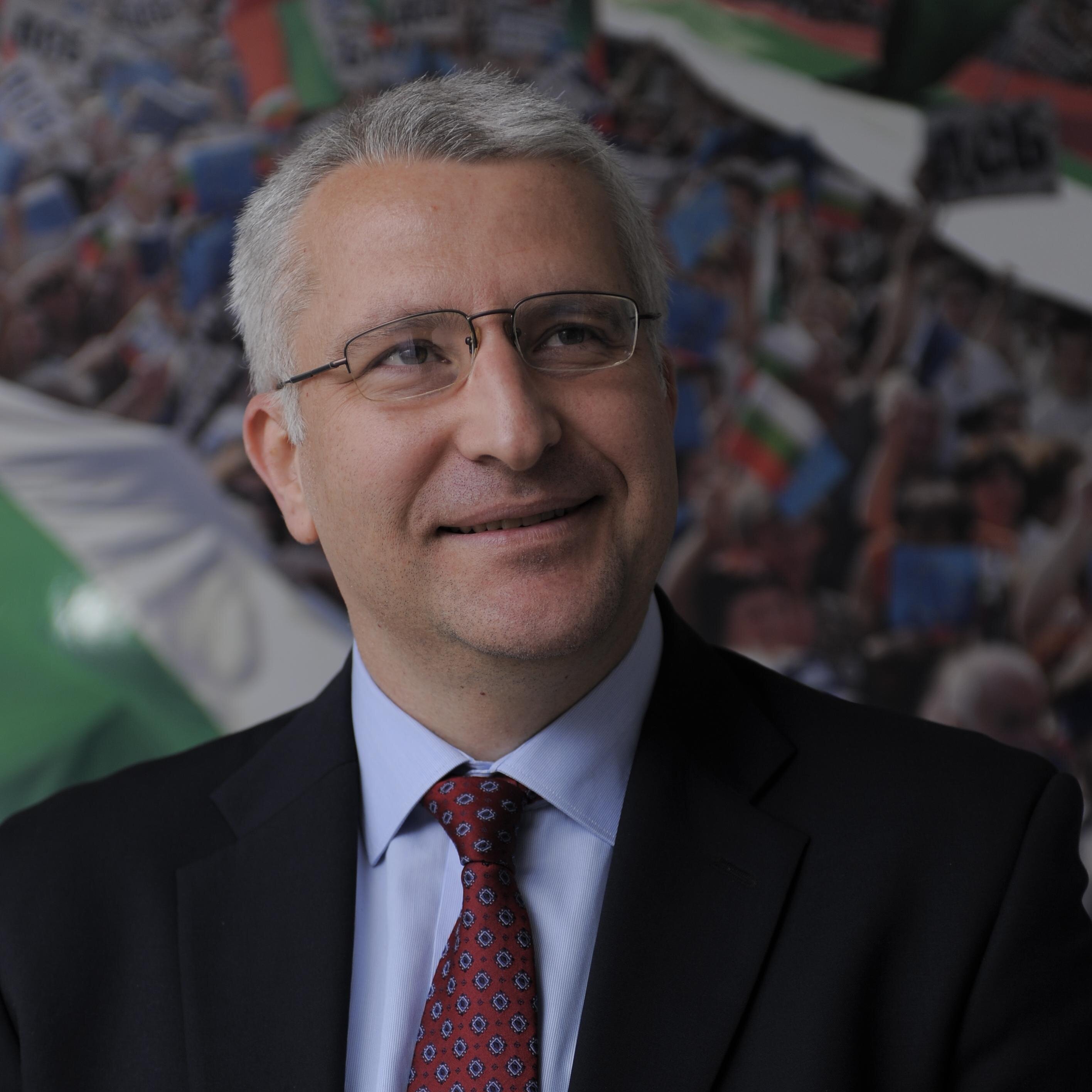 Член на Европейския парламент от групата на Европейската народна партия / Member of the @Europarl_EN and part of the @EPPGroup            #ITRE #CULT