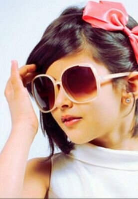 ‏‏‏‏‏‏‏‏.. انا اعمل اضافات عشوائيه لو شفتوني اتابع حساب غير اخلاقي نبهوني جزاكم الله خير.. # انزين وشسمه فلومي ع حسابي الثاني  whatever_994@