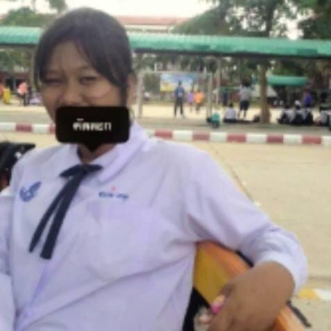 ชื่อพลอย เพื่อนเรียกเพลี้ย
