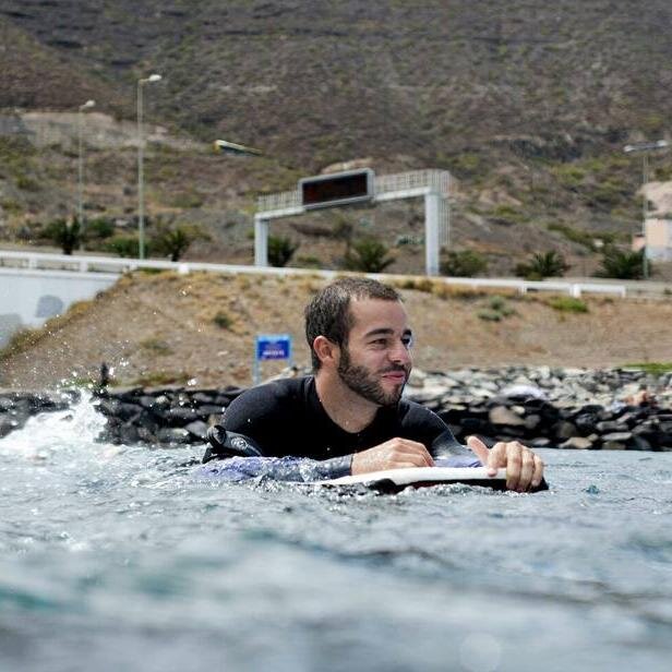 carlos_sanz19's profile picture. No hay mal que por bien no venga.