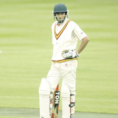 cricket is ma life n can do aythg for it.its hard to imagine life without cricket....