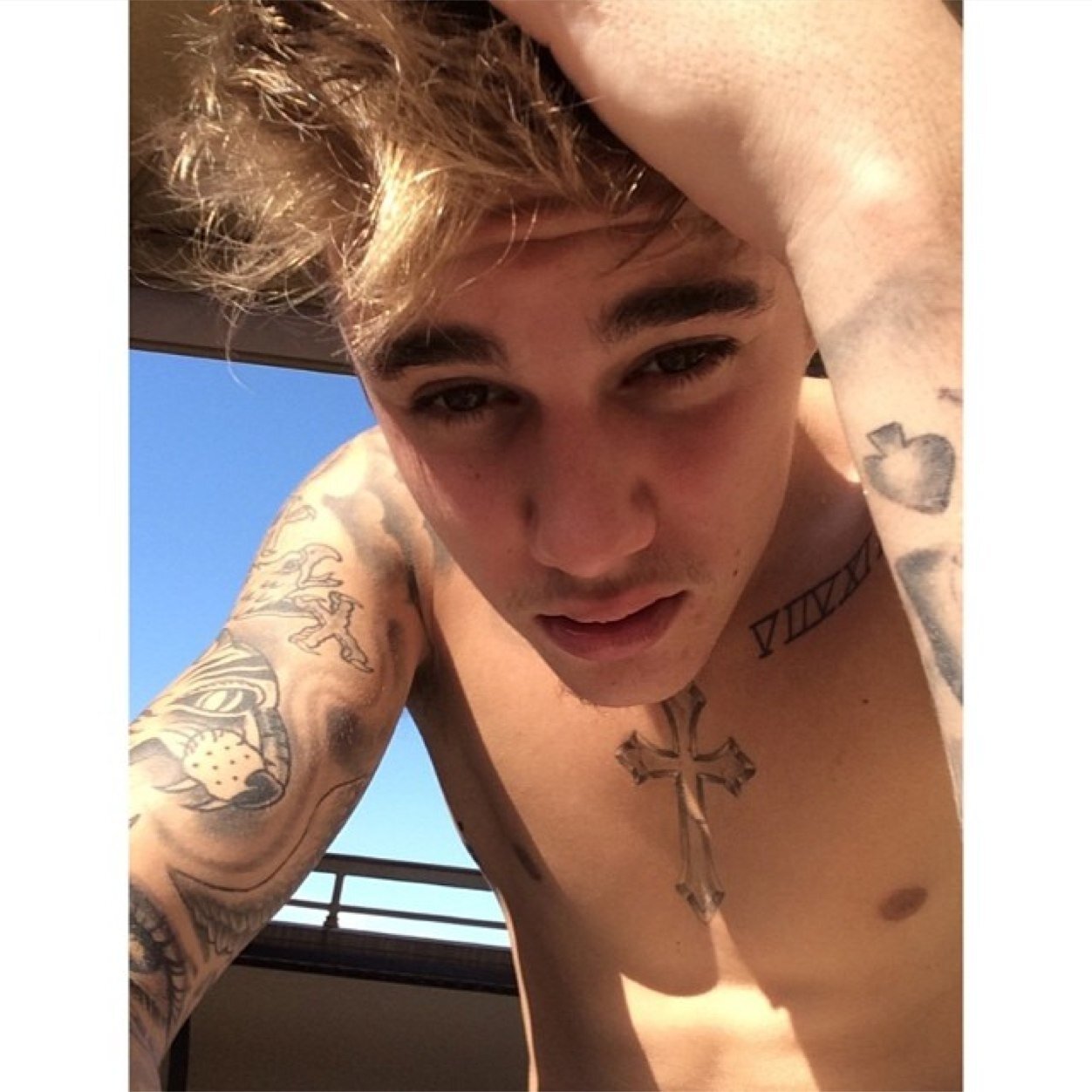 Justin• Euge è mia❤La amo tanto❤Queen❤Sel best amour❤puffetta❤Miley la pervertita❤Zoe sei la mia piccola tenerosa❤I'M THE KING❤http://t.co/4Do5HAbHFF