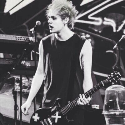 please follow @loxingclifford :)