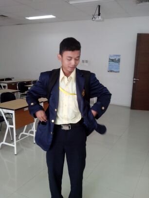 09 Jan 95 | sebaik-baiknya manusia adalah yg bermanfaat bagi orang lain | STAN'13 @moffelty05 @FISTNOT just mention for follback