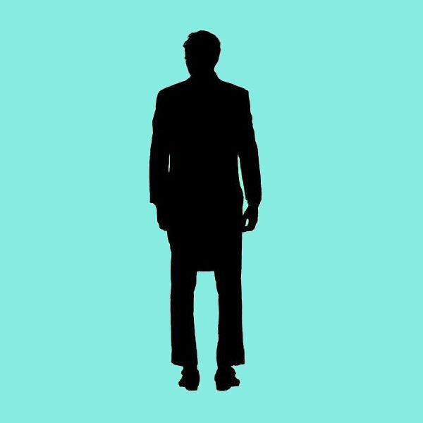 A 16 year old Etonian blogs from inside the bubble at http://t.co/sjwdrEO22u  Email theetonboy@gmail.com