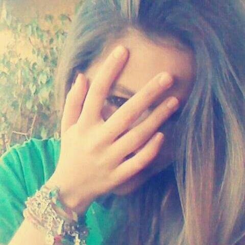 seguidme en mi otro twitter , os seguiré de vuelta!- @CaarmenLiinares