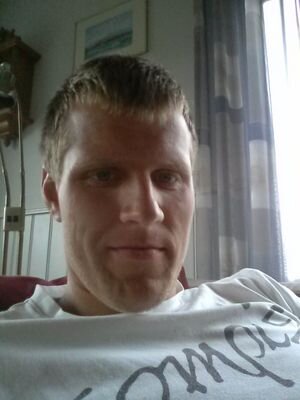 Tosse42's profile picture. 