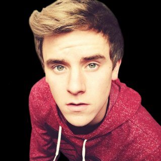 FrantasticalIy's profile picture. Follow my main acc @o2lfrappuccino & @fxckboypottorff xx