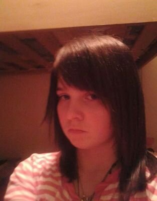I'm 17, born 11/01/97 have a beautiful Girlfriend Danielle 07/10/14. Follow me and I will happily follow back.
