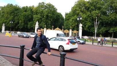 enriquecbar's profile picture. 