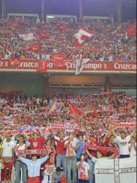 Informacion, debate, opinion, risas .. Todo lo que sea relacionado con el Sevilla FC. Si eres sevillista, no debes tardar en seguirme ;-) ¡SIGUENOS!