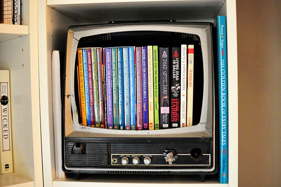 Espectáculo, cosas molonas, cine, gente cool, cultura, música. Lo más en #LaCajaRaraBlog #FollowBack